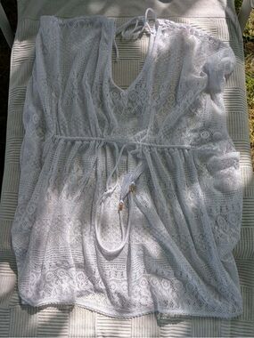 Time and Tru White Lace Cover-Up with Drawstring Waist